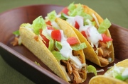 Hướng dẫn cách làm vỏ bánh Tacos, Thịt viên, bánh kẹp tacos mexico