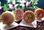 Cách Làm Bánh Trung Thu hiện đại sắc màu hoa nổi - Bánh nướng sắc màu