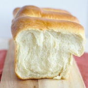 Bánh mì Hokkaido dùng tangzhong kết hợp với SOURDOUGH STARTER thì sao?