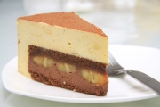 Cách làm Chocolate - Banana Mousse Cake thơm ngon đặc biệt.