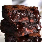 Công thức và cách làm bánh Brownie từ men sourdough - SUPER MOIST FUDGY BROWNIES - Mai Rô