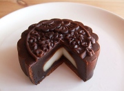 BÁNH NƯỚNG CHOCOLATE - Bánh trung thu vỏ chocolate