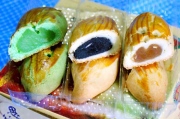Bánh trung thu của người Hoa -  Kluang Moon Cakes