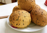 Công thức làm bánh mì mè đen Hàn Quốc theo Trường Thọ chia sẻ