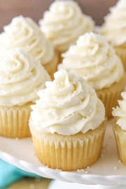 Hướng dẫn và công thức làm Cupcake vanilla